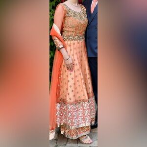 Stunning dress with pants and scarf